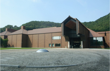 福島県立美術館