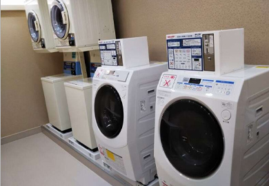 画像:コインランドリー